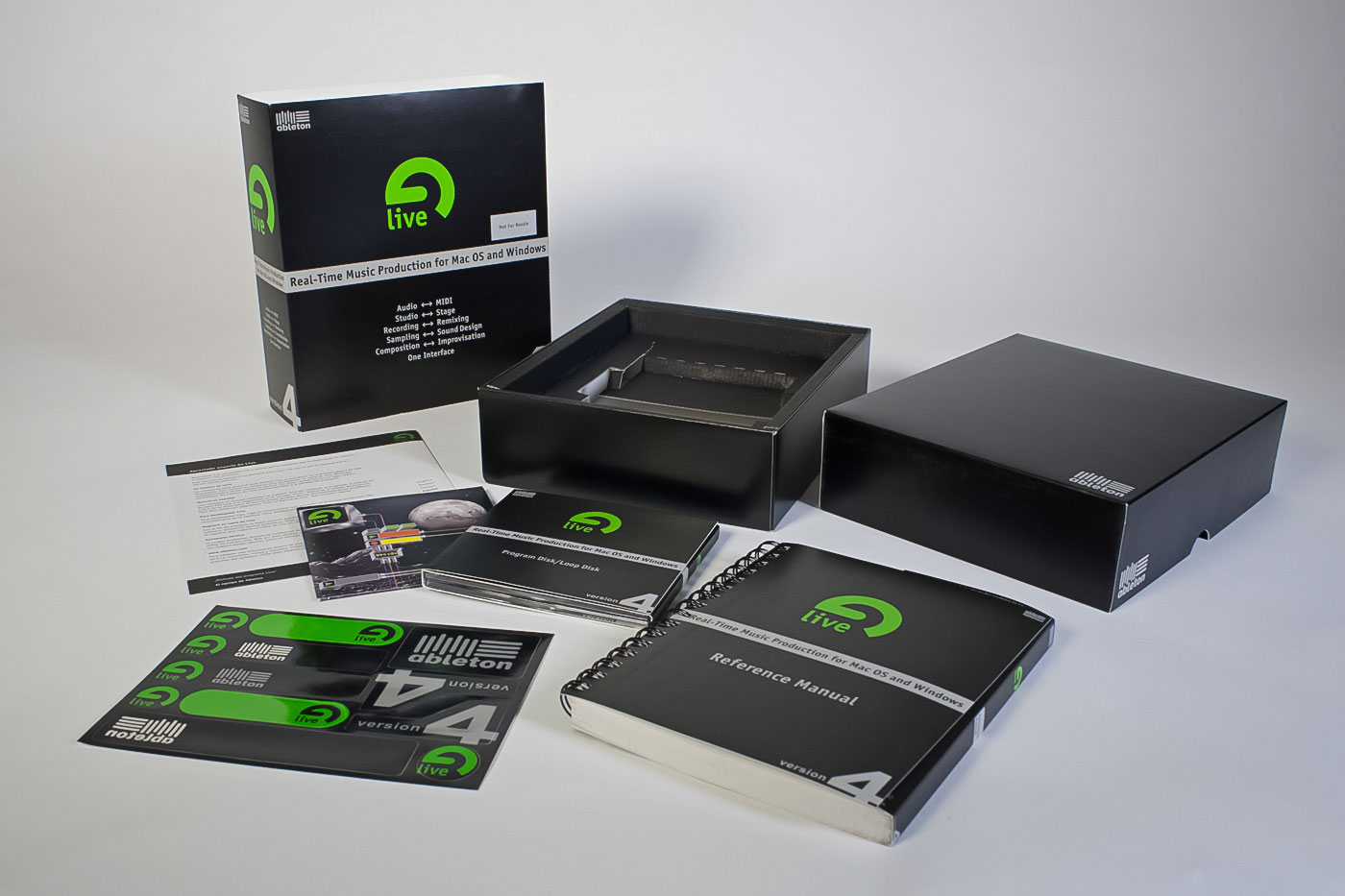 steffenharmuth.com_work_ableton_live_box_packaging