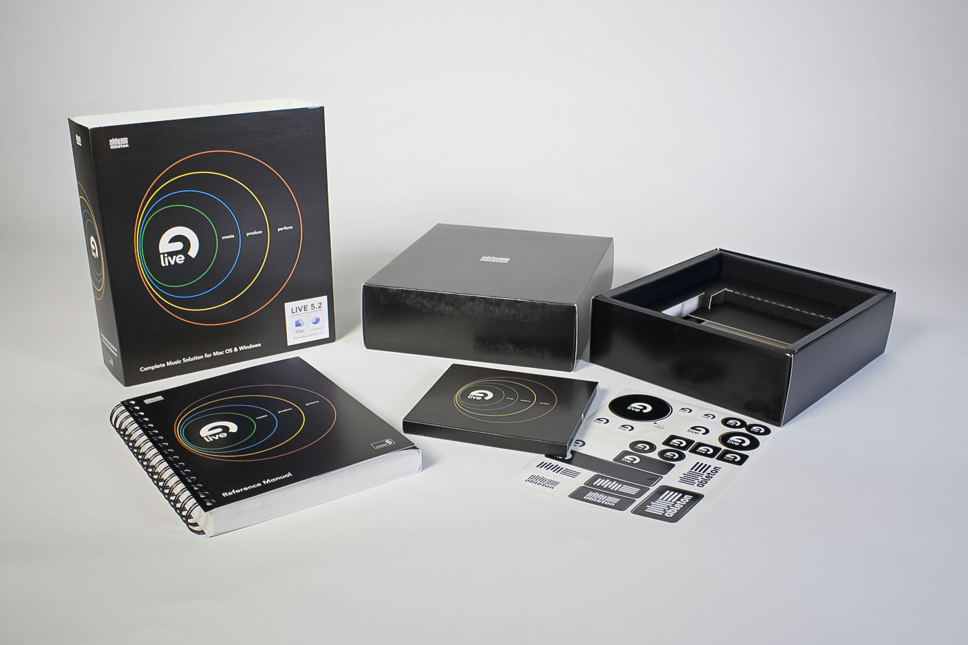 steffenharmuth.com_work_ableton_live_box_packaging