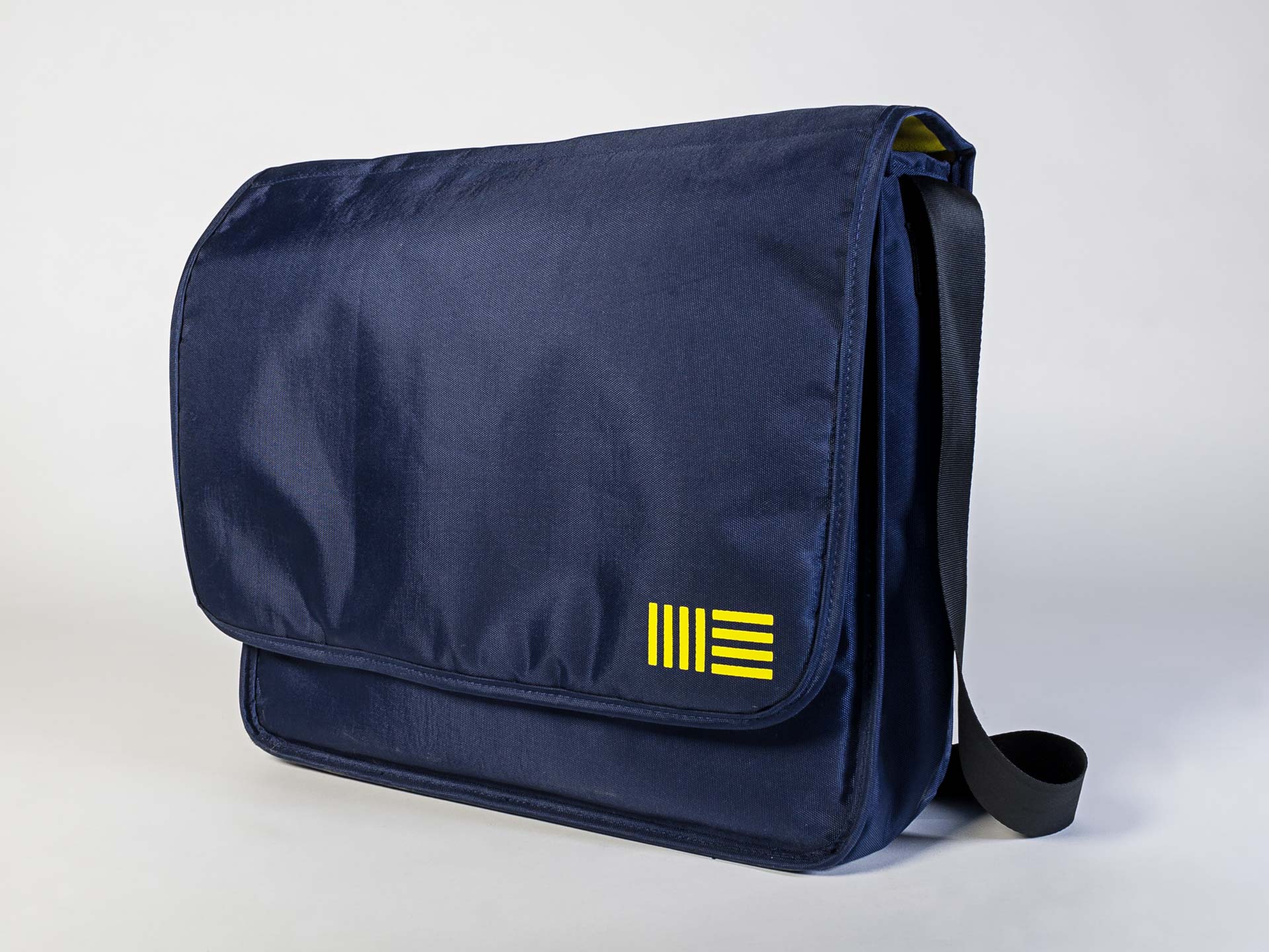 steffenharmuth.com_work_ableton_padded_bag