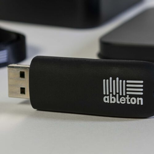 steffenharmuth.com_work_ableton_usb_drive